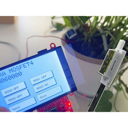 Makerfabs LoRa Soil Monitoring & Irrigation Kit (EU868) - Elektor